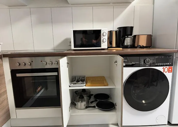 Urban Living Volksgarten Apartman *