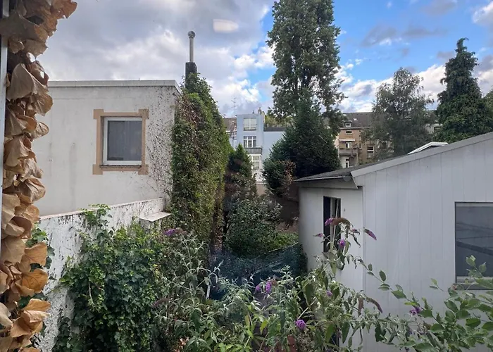 Urban Living Volksgarten Apartman Düsseldorf